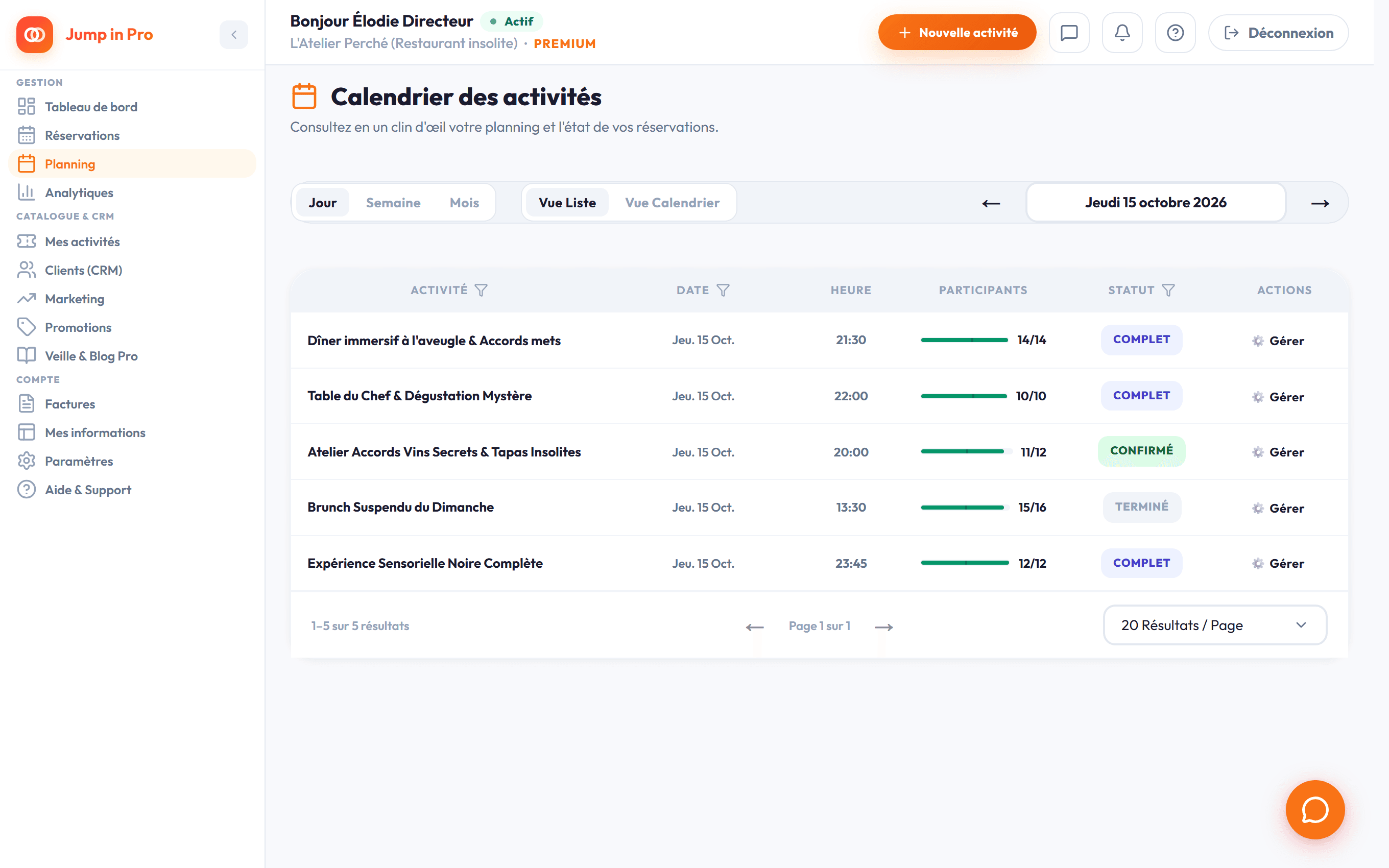 Interface réelle Jump in Pro : Calendrier des créneaux, jauges de remplissage et sessions immersives pour L'Atelier Perché