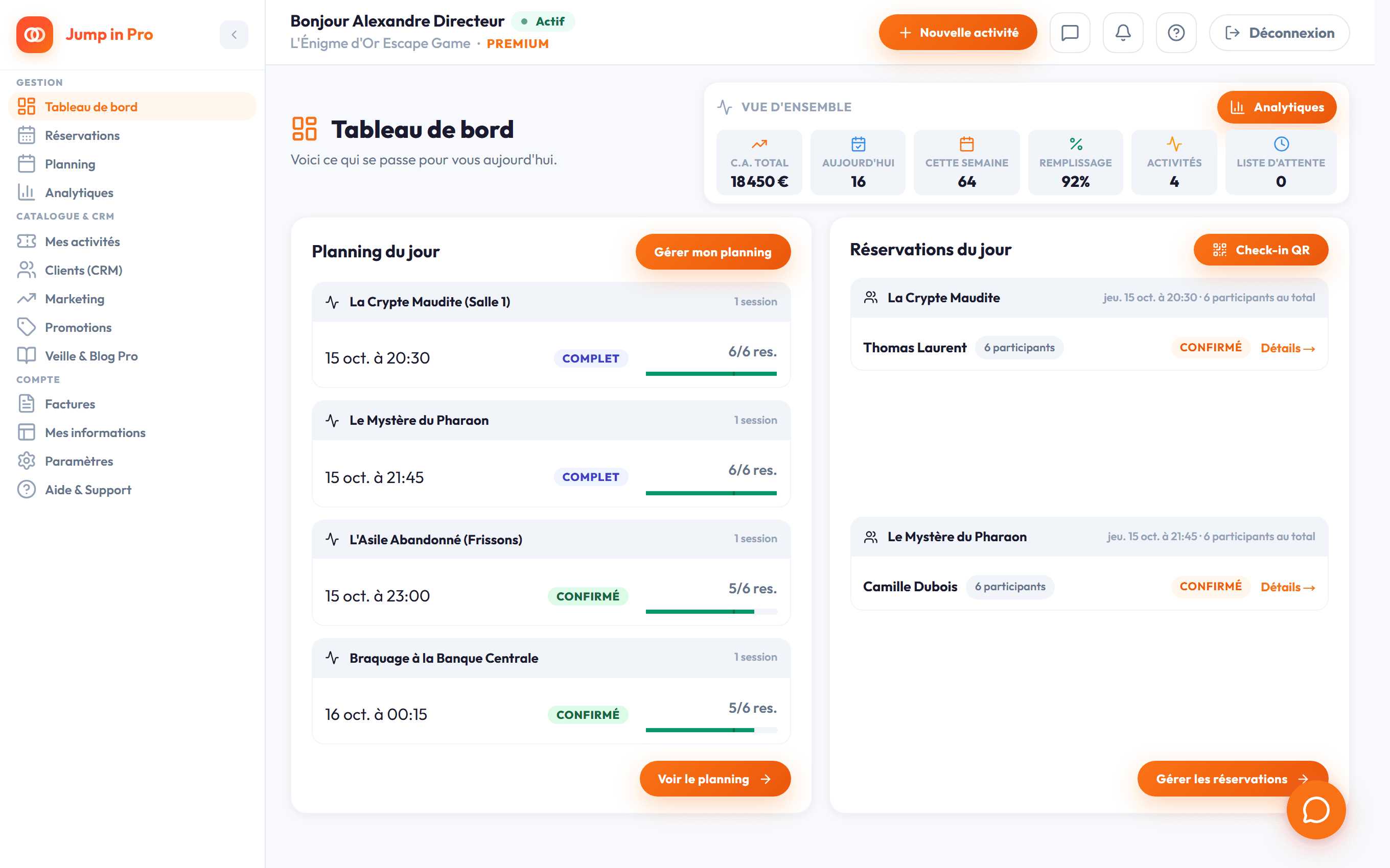 Interface réelle Jump in Pro : Tableau de bord opérationnel, KPIs de revenus, planning et réservations en temps réel pour L'Énigme d'Or Escape Game
